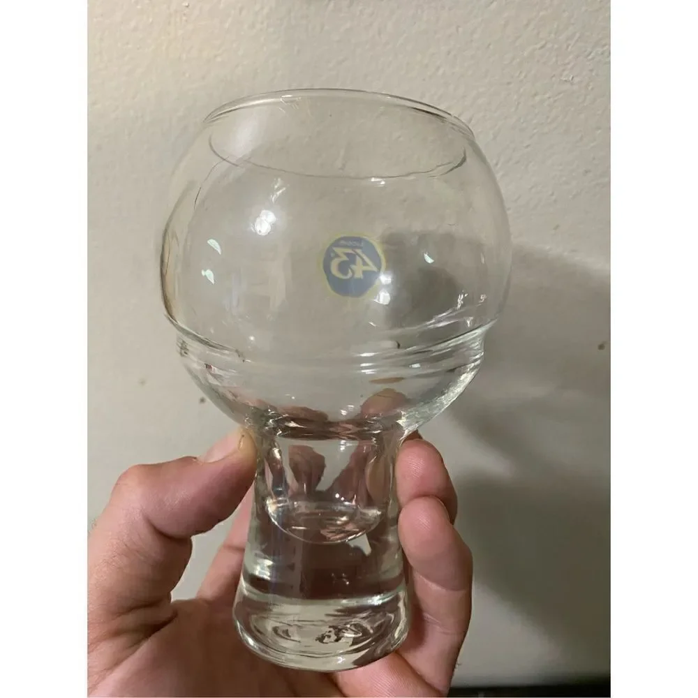 Licor 43 cocktail glass
